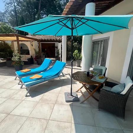 Maison d'hôtes Naturiste Villa Bella Sun&SPA Casa de hóspedes