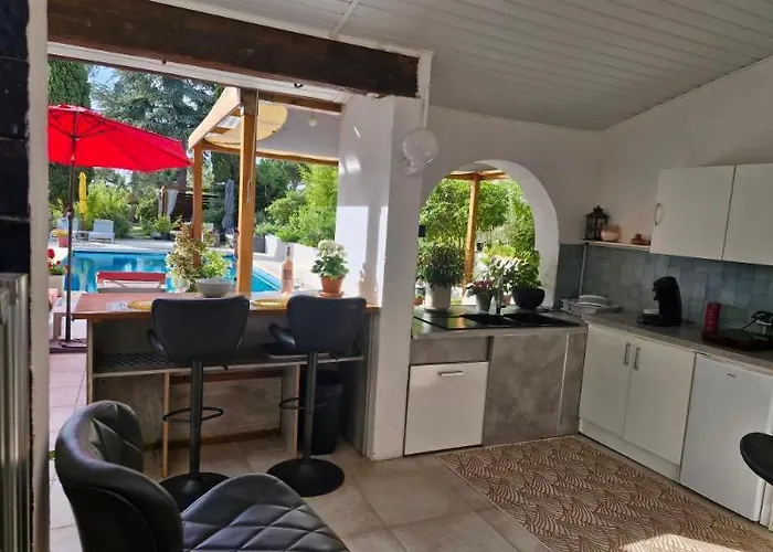 Villa Bella Sun&SPA, Piscine&jacuzzi privés, Suites d'Exception Exclusivement Couple Agde